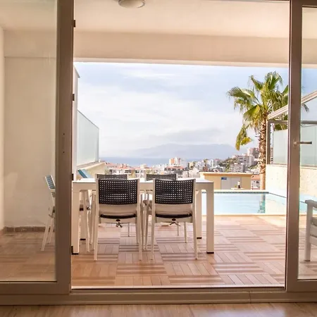Spacious Perfect Flat With Private Pool Appartamento