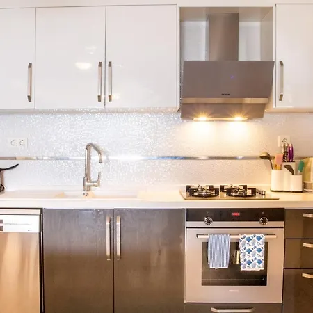 Spacious Perfect Flat With Private Pool Apartment Kusadası