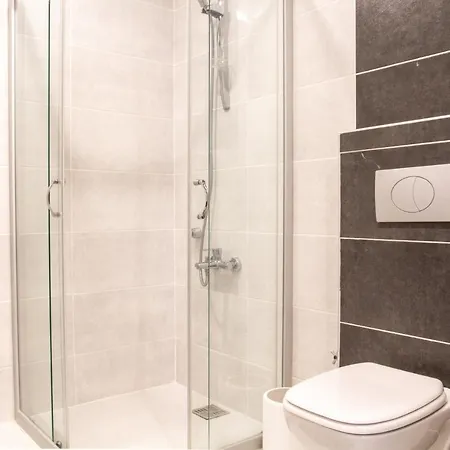 Apartment Spacious Perfect Flat With Private Pool Kusadası