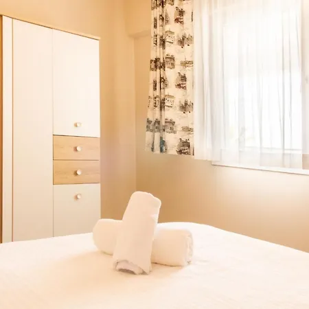 Spacious Perfect Flat With Private Pool * Kusadası